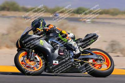 media/Oct-08-2022-SoCal Trackdays (Sat) [[1fc3beec89]]/Turn 16 (125pm)/